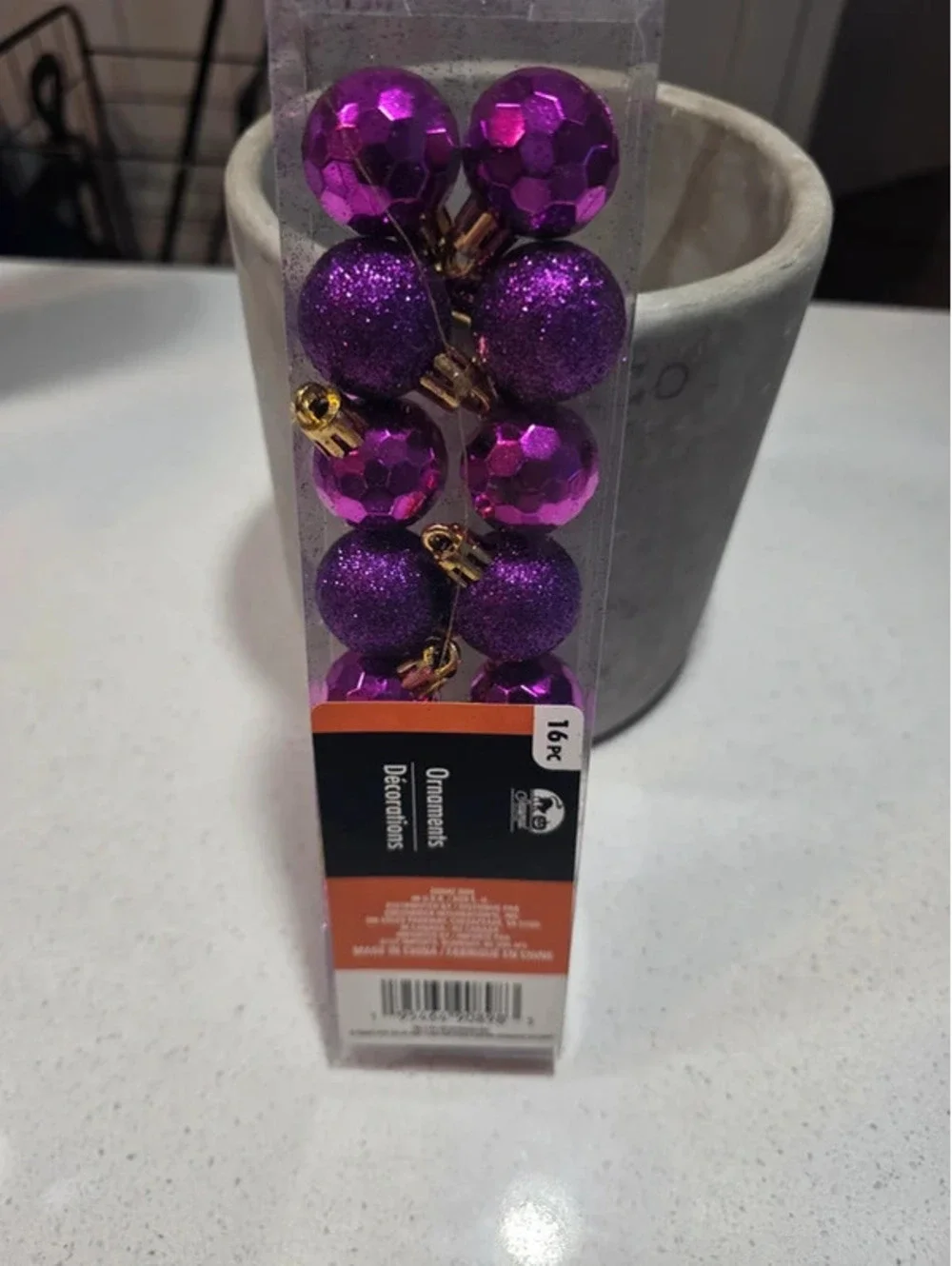 Mini ornament